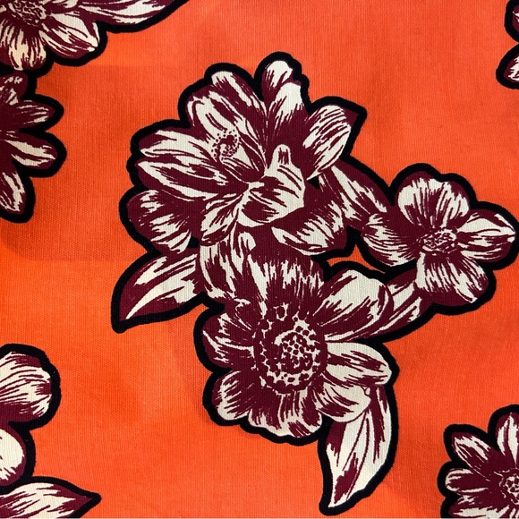 Maeve pencil skirt size 4. Orange with purple, white, and black flower pattern - Picture 3 of 6